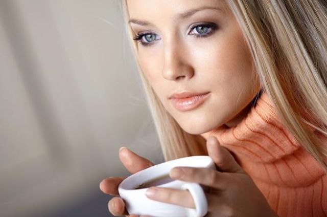 دراسة: 3 فناجين من القهوة يوميًا تقلل من خطر النوبات القلبية