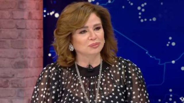 إلهام شاهين: كنت بتكسف من خيالى