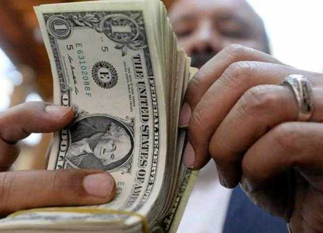 سعر الدولار اليوم الأحد أمام الجنيه فى مصر
