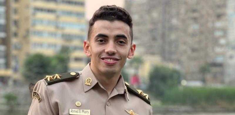 هاشم وراغب يهنئان اللواء أيمن المصرى بمناسبة تخرج نجله ملازم أول طبيب أحمد أيمن المصري