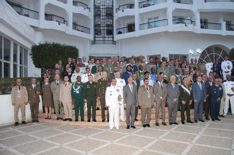 وزير الدفاع الوطنى التونسى يفتتح المنتدى الدولى والندوة العربية العسكرية الثامنة