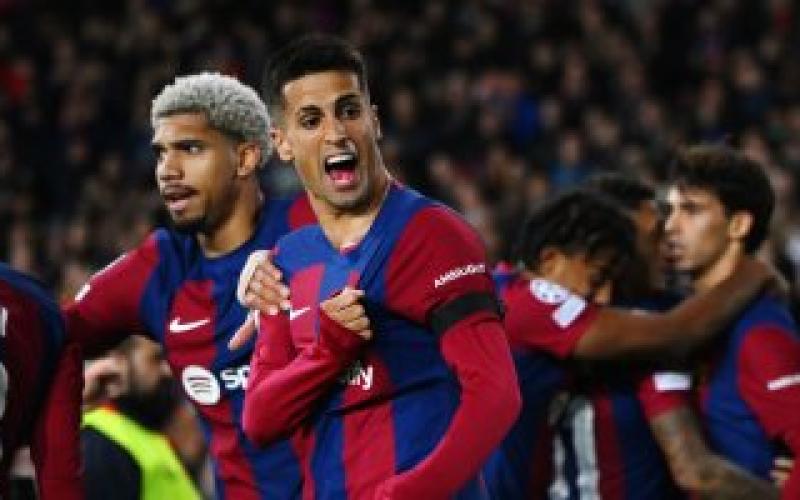 برشلونة يتأهل لثمن نهائي دوري أبطال أوروبا بفوز صعب على بورتو