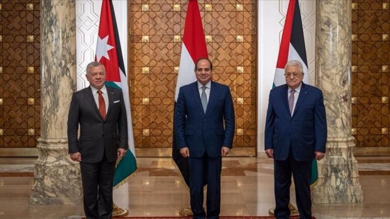 قمة ثلاثية بين الرئيس السيسى والملك عبدالله الثاني والرئيس الفلسطيني 