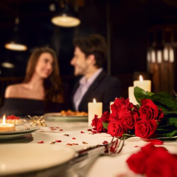 ليلة رومانسية لا تنسى في فندق سفير القاهرة يوم عيد الحب!