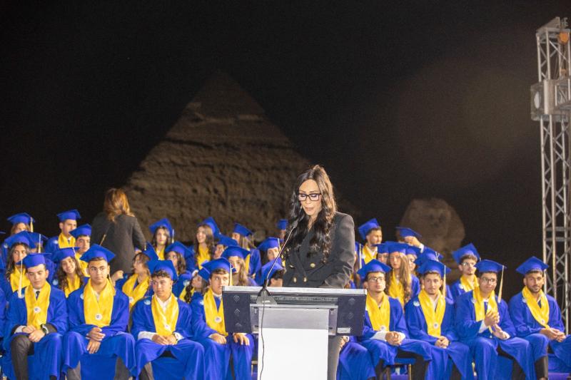 مدارس مصر للغات 