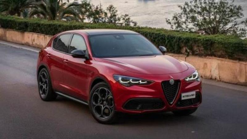 ألفا روميو ستلفيو الجديدة