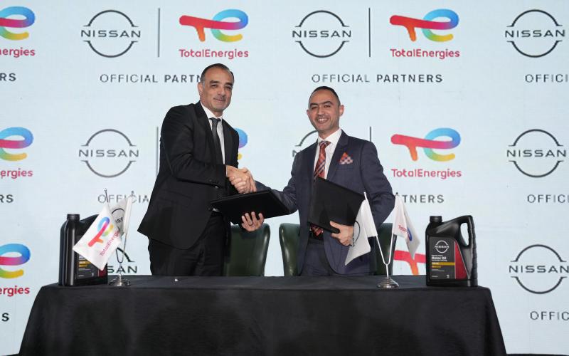 نيسان مصر وتوتال إنرجيز تطلقان شراكة استراتيجية لتعزيز حلول التصنيع المحلي لزيوت المحركات الأصلية