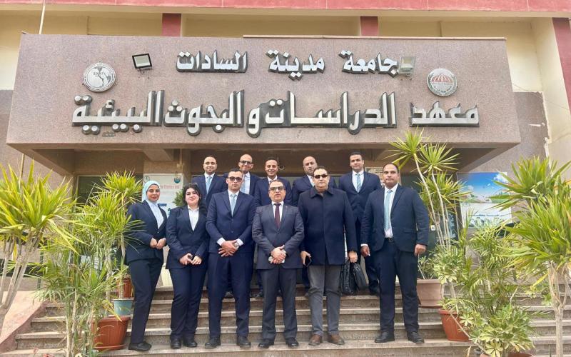 في دراسة أكاديمية رائدة بجامعة السادات: الربان أحمد رأفت رجب يحصد الدكتوراه بـ ”تمكين القيادة الفعالة في إدارة الأزمات”