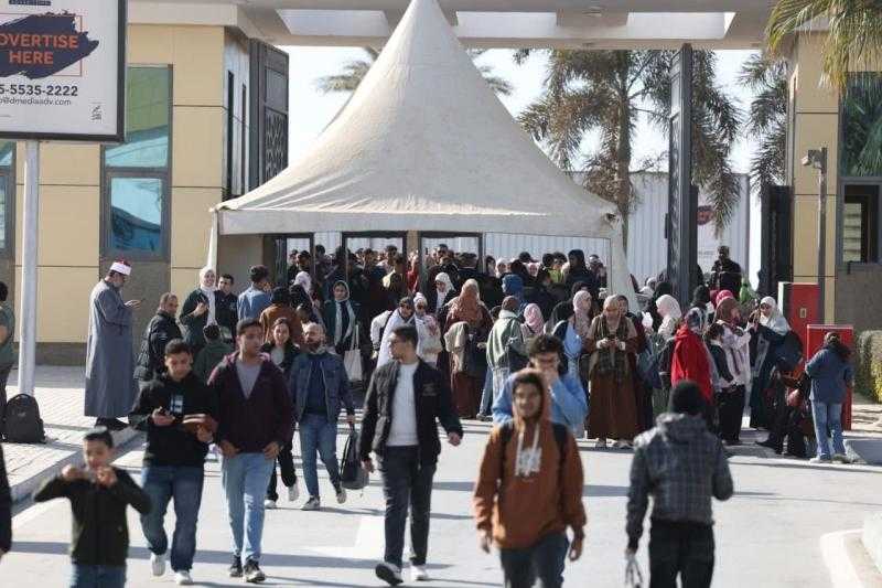 قبل يومين من ختام فعالياته.. معرض القاهرة الدولي للكتاب يستقبل نحو 5.5 مليون زائر منذ فتح أبوابه للجمهور