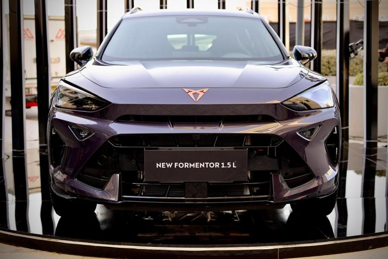 كوبرا فورمِنتور