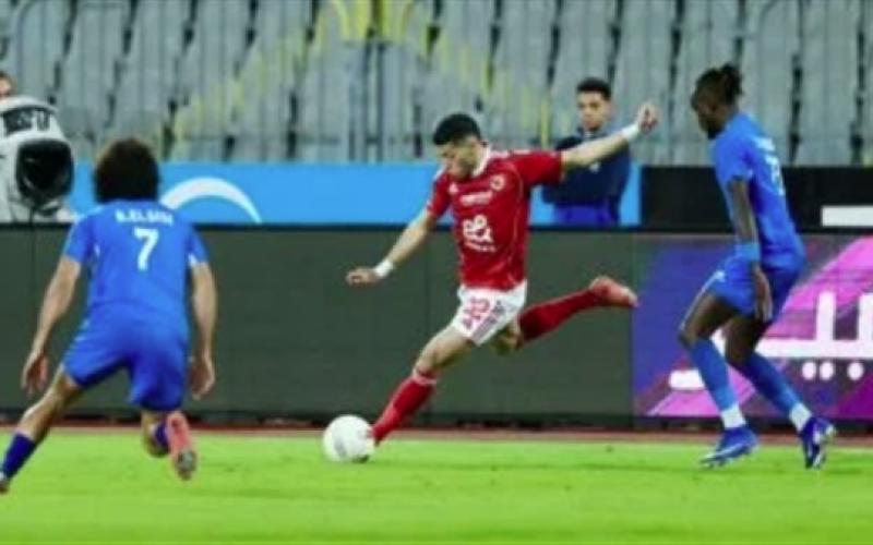 الأهلى يهزم سموحة ويعتلى صدارة الدورى مؤقتًا