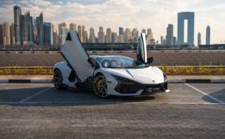 دليل شامل للتنقل بسهولة وراحة مع استئجار سيارة في أبوظبي