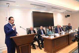 أسامة الإتربي يطرح رؤى حاسمة داخل لجنة الإسكان بالنواب لمناقشة خطة الوزارة