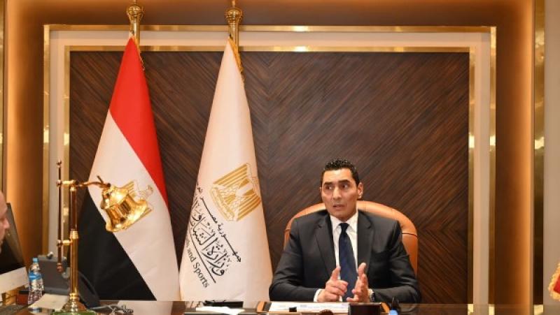  جوهر نبيل وزير الشباب والرياضة