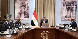 رئيس الوزراء يتابع موقف تنفيذ المشروعات التنموية والخدمية بمحافظة الإسكندرية
