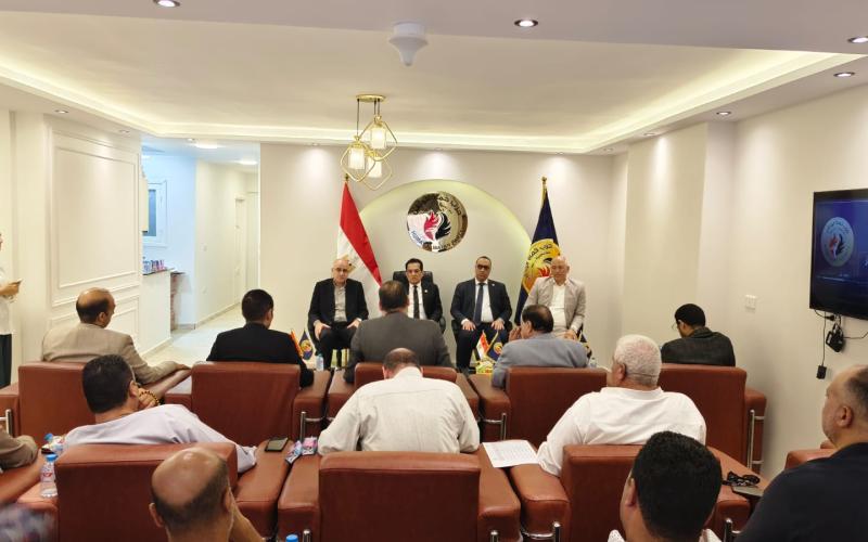 أمين عام حزب “حماة الوطن” بكفر الشيخ يجتمع بأمناء مدن كفر الشيخ ومسير وسيدي غازي