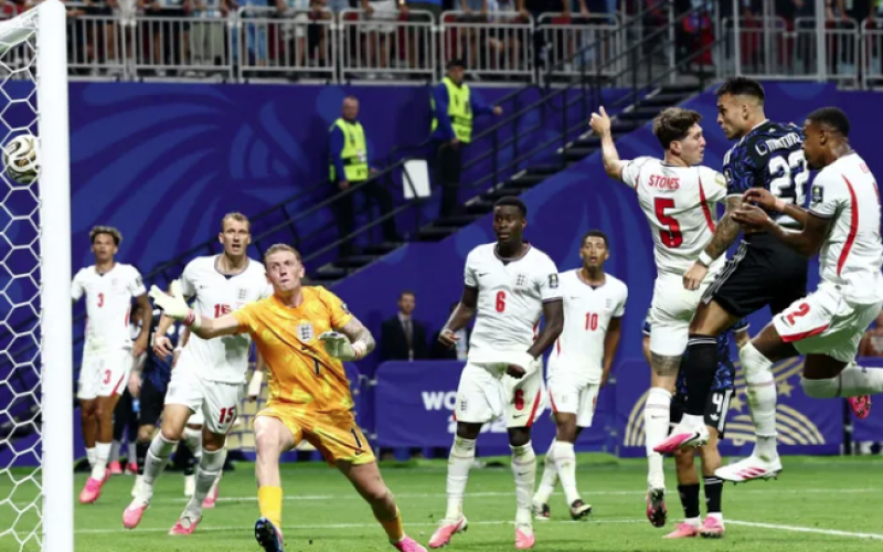 الأرجنتين تهزم إنجلترا وتواجه إسبانيا في نهائي كأس العالم 2026