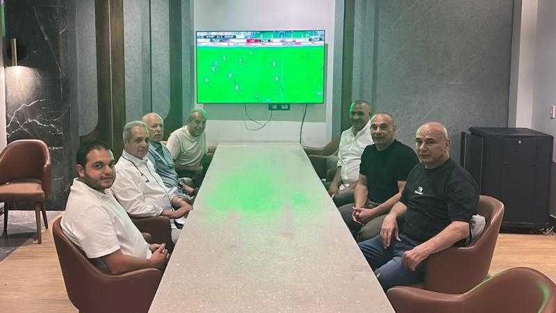 احتفالاً بالتجديد.. عزومة عشاء من أبو ريدة للتوأم في حضور مجلس إدارة اتحاد الكرة